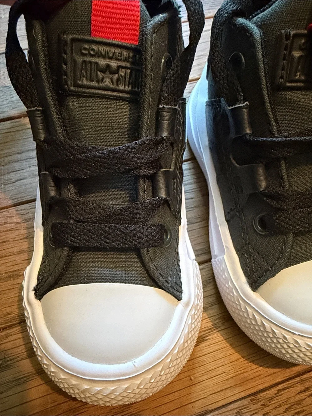 Converse Kids Black High-Top Sneakers with Red Heel Pull